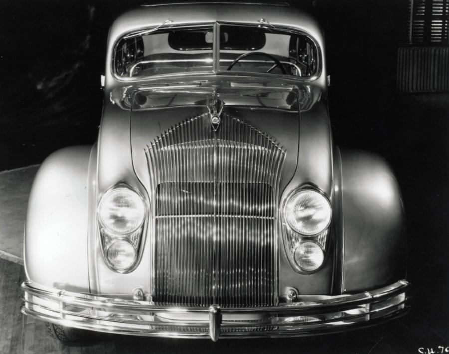  Chrysler Airflow 1934 года  (фото 6 из 20)